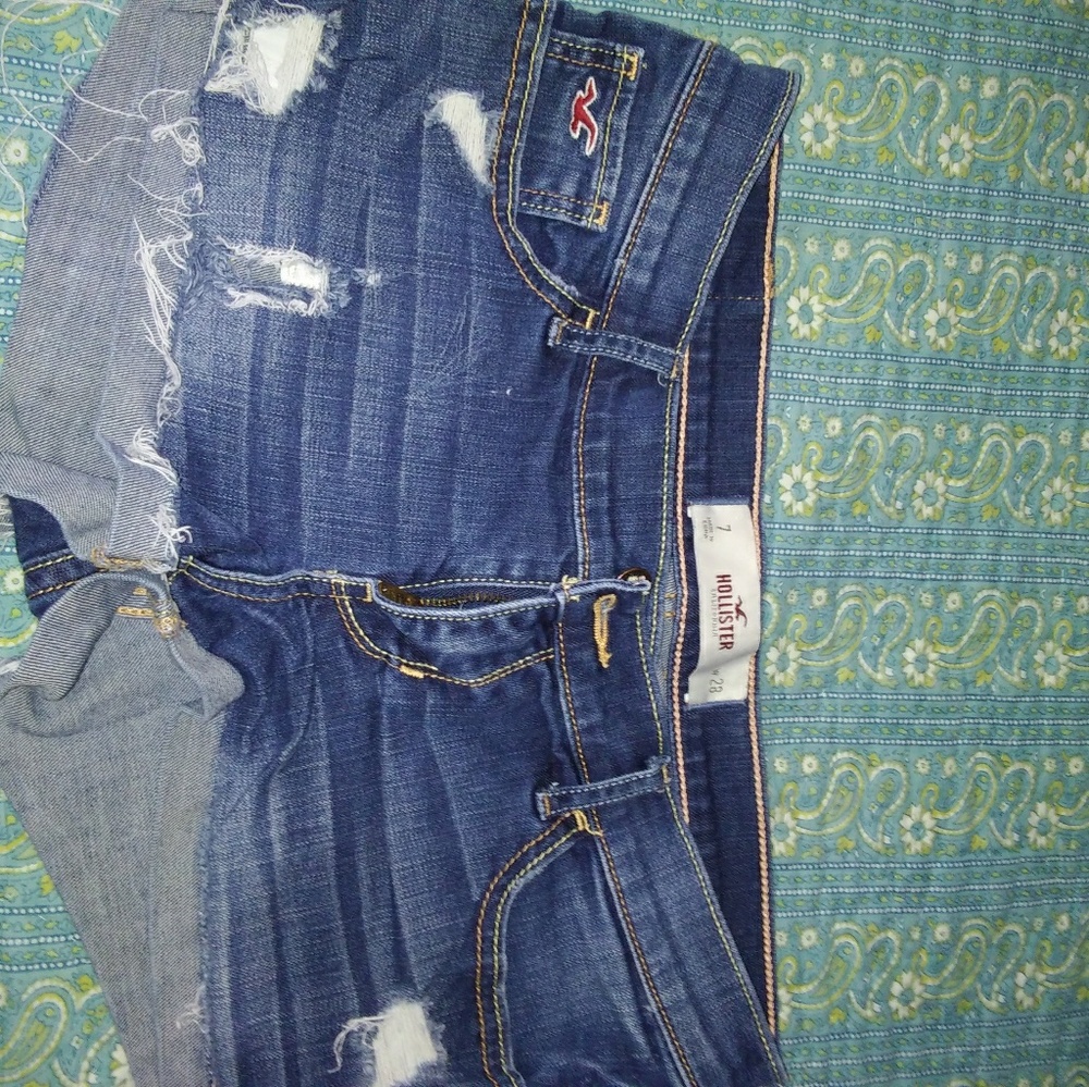 Woman's shorts